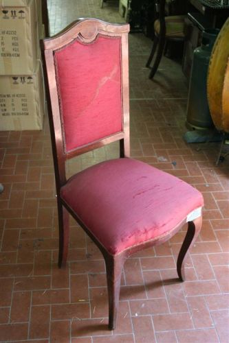 1482- sedia imbottita rossa.jpg